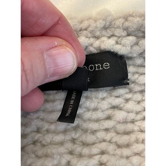 Rag & Bone 100% Merino Wool Sweater - Women's Size S - Very Soft! - Picture 9 of 9